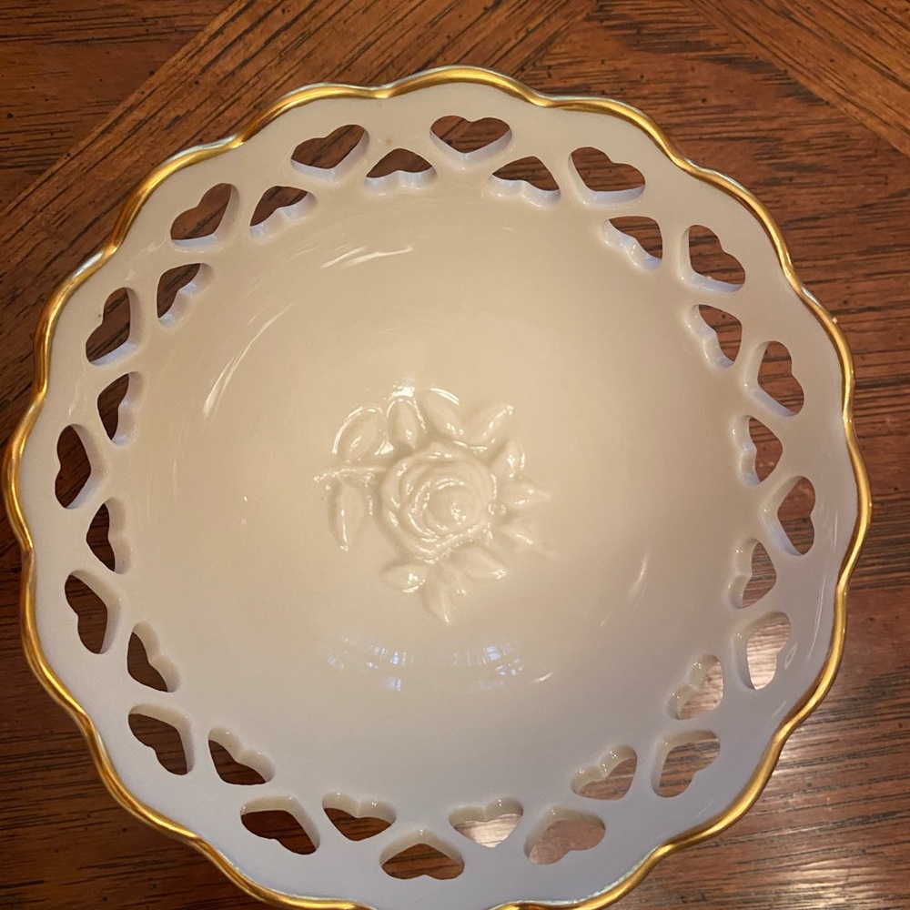 /VINTAGE LENOX  China SMALL BOWL HEART CUTOUTS